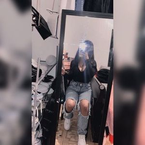 Meet your Posher, Andrade